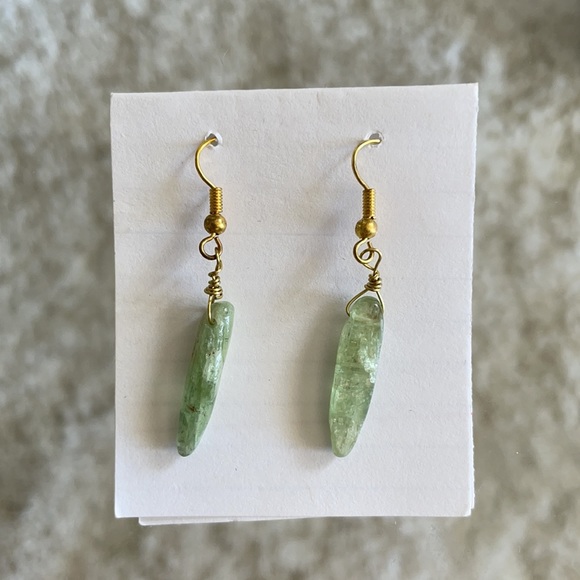 Jade Crystal Earrings - Picture 2 of 2